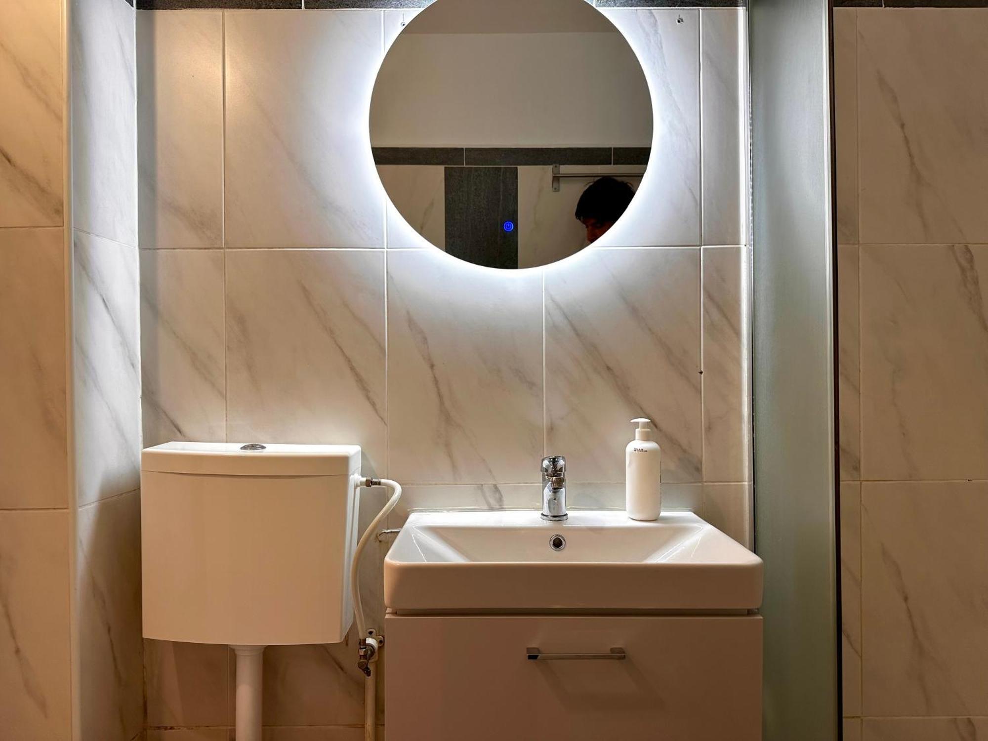 Spacious Zen, Smart Tv, Fully Equipped Kitchen, 70 Mp, Tichete De Vacanta, Late Check-Out Available Bukurešť Exteriér fotografie